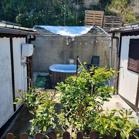 Bungalow Sixdays 2 Camporosso  Bagian luar foto